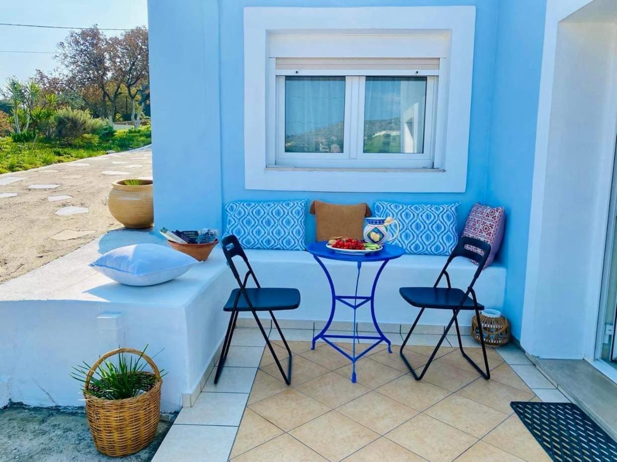 The Blue House Apartment Vromolithos ภายนอก รูปภาพ