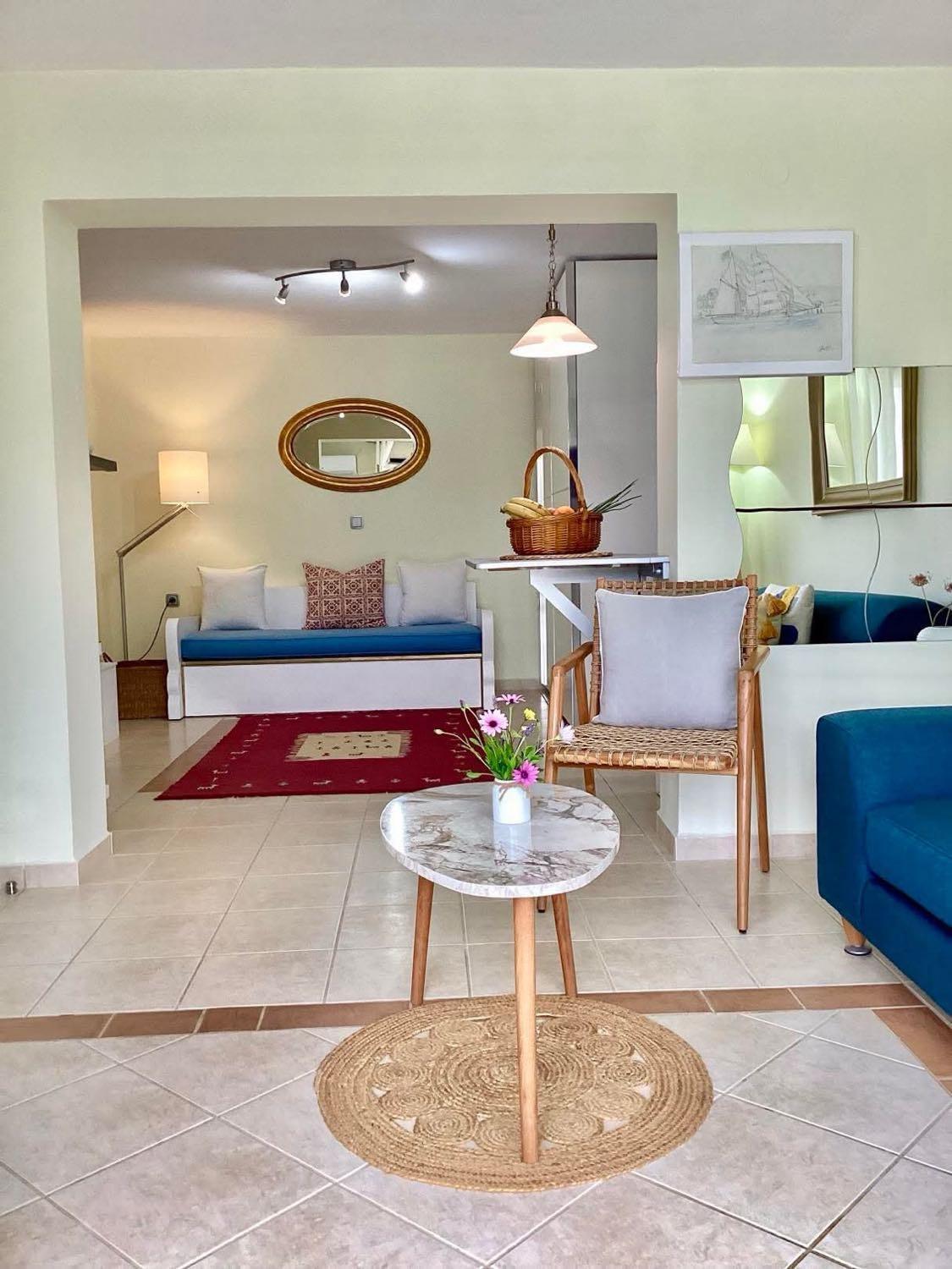 The Blue House Apartment Vromolithos ภายนอก รูปภาพ